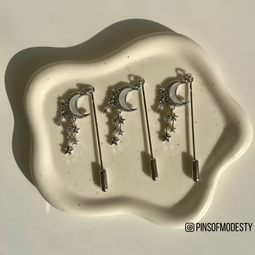 Moon HijabPin / Stick Pin